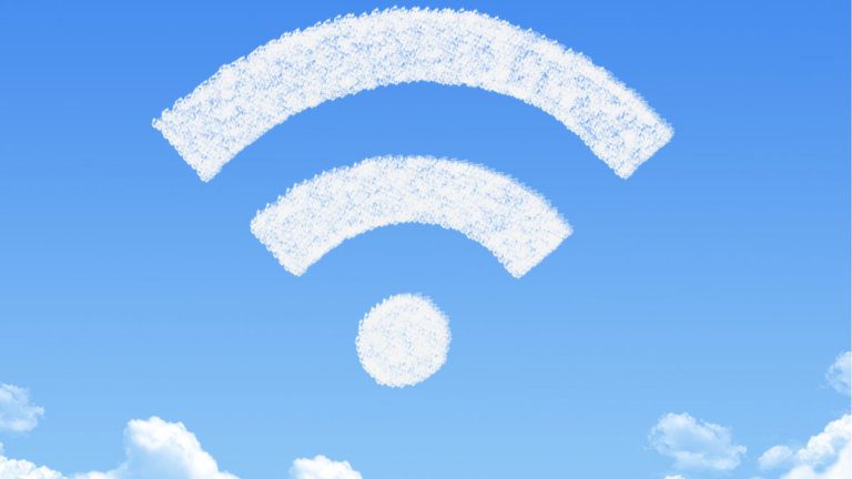 Clearing the Air: FCC Faces Wi-Fi Spectrum Challenges Rob Alderfer