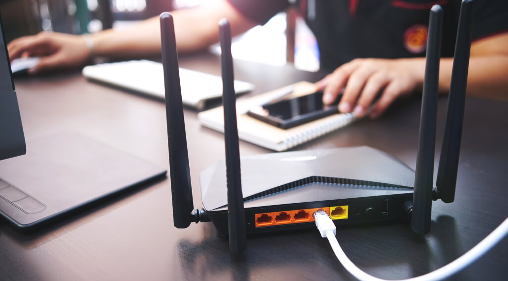 Wireless Router with Cable