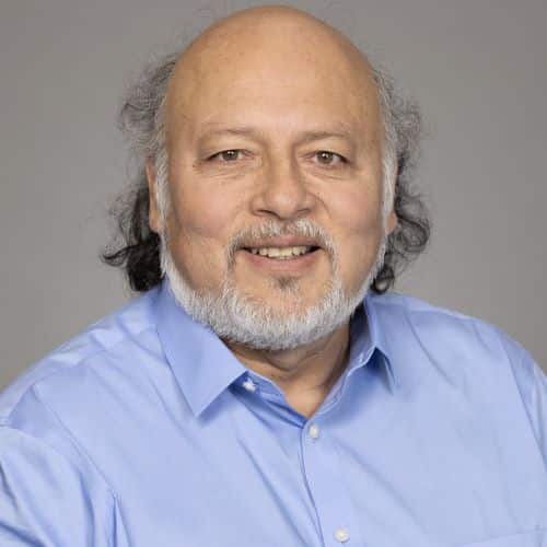 Alberto Campos Headshot